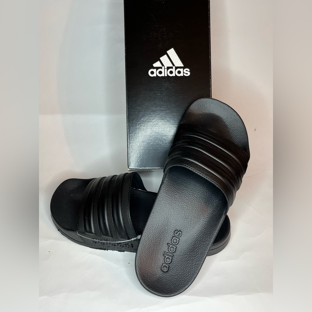Adidas Adilette Slides
